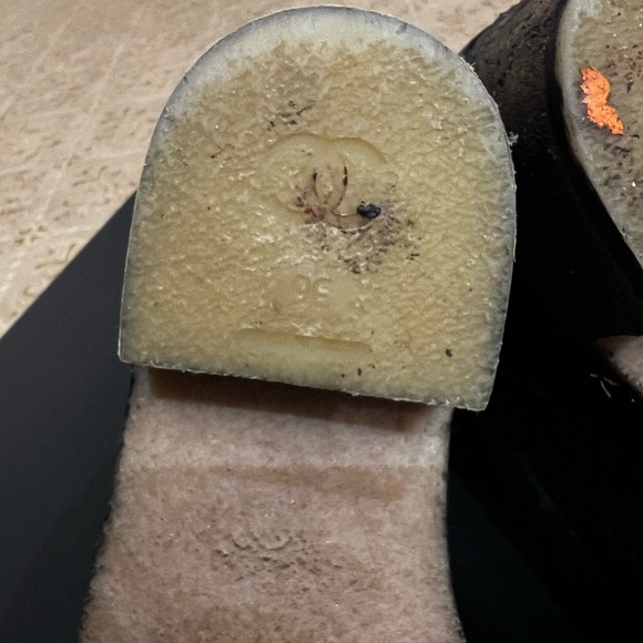 Chanel ankle boots size 36 - Picture 4 of 5